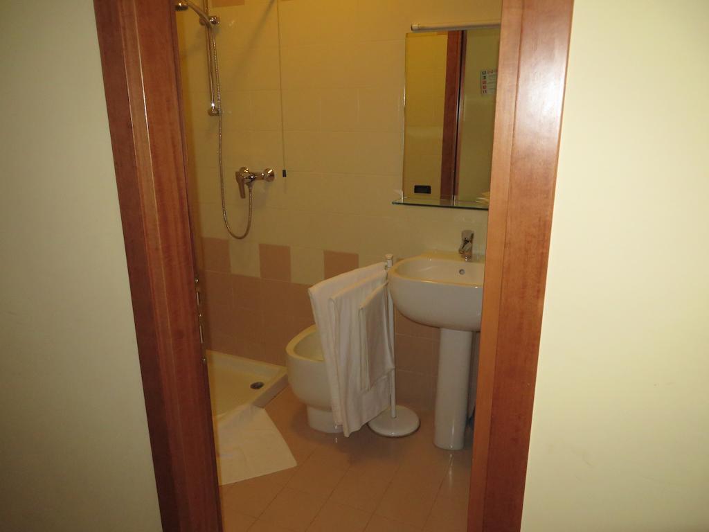 Hotel San Tomio Isola Vicentina Extérieur photo